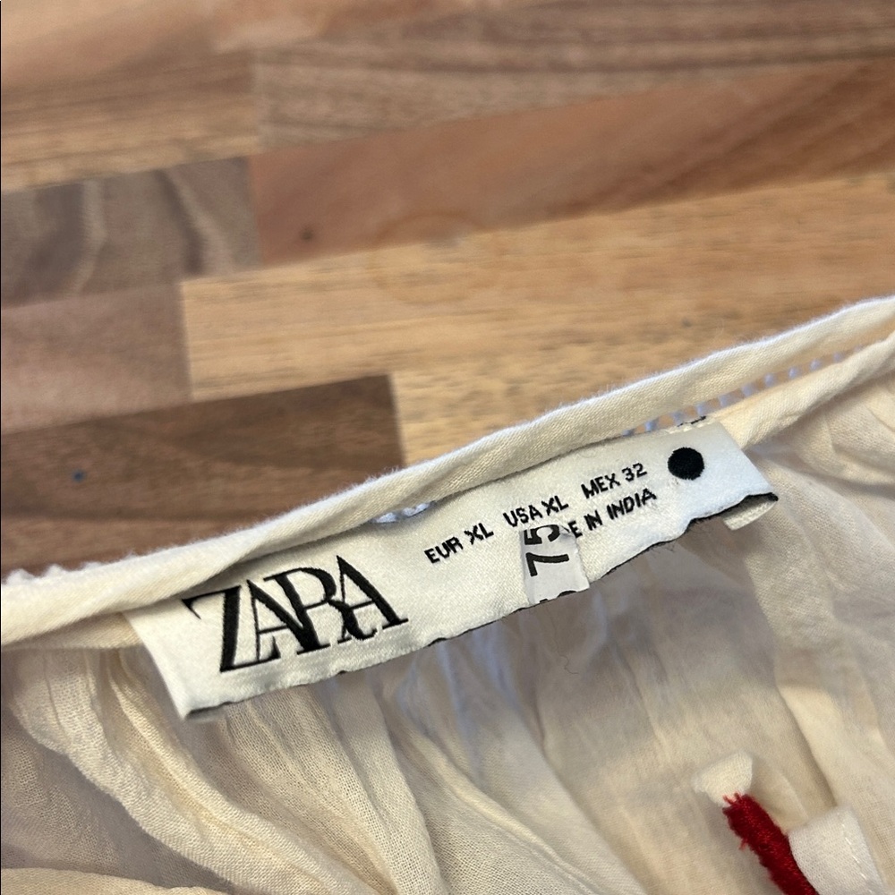 Zara Embroidered Peasant Women's Top - Picture 2 of 6